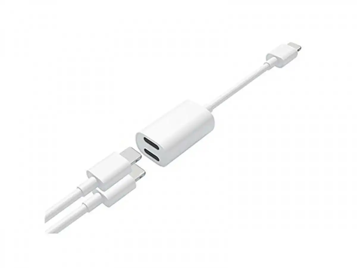 Dual Lightning Adapter for iPhone 2 in 1 Lightning Adapter Splitter, Audio + Charge White
