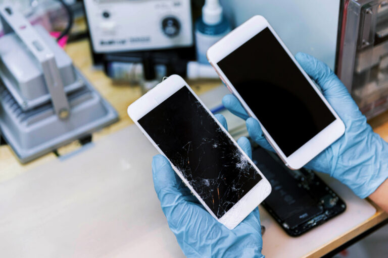 The Pros and Cons of New Phone vs Repair Old Phone